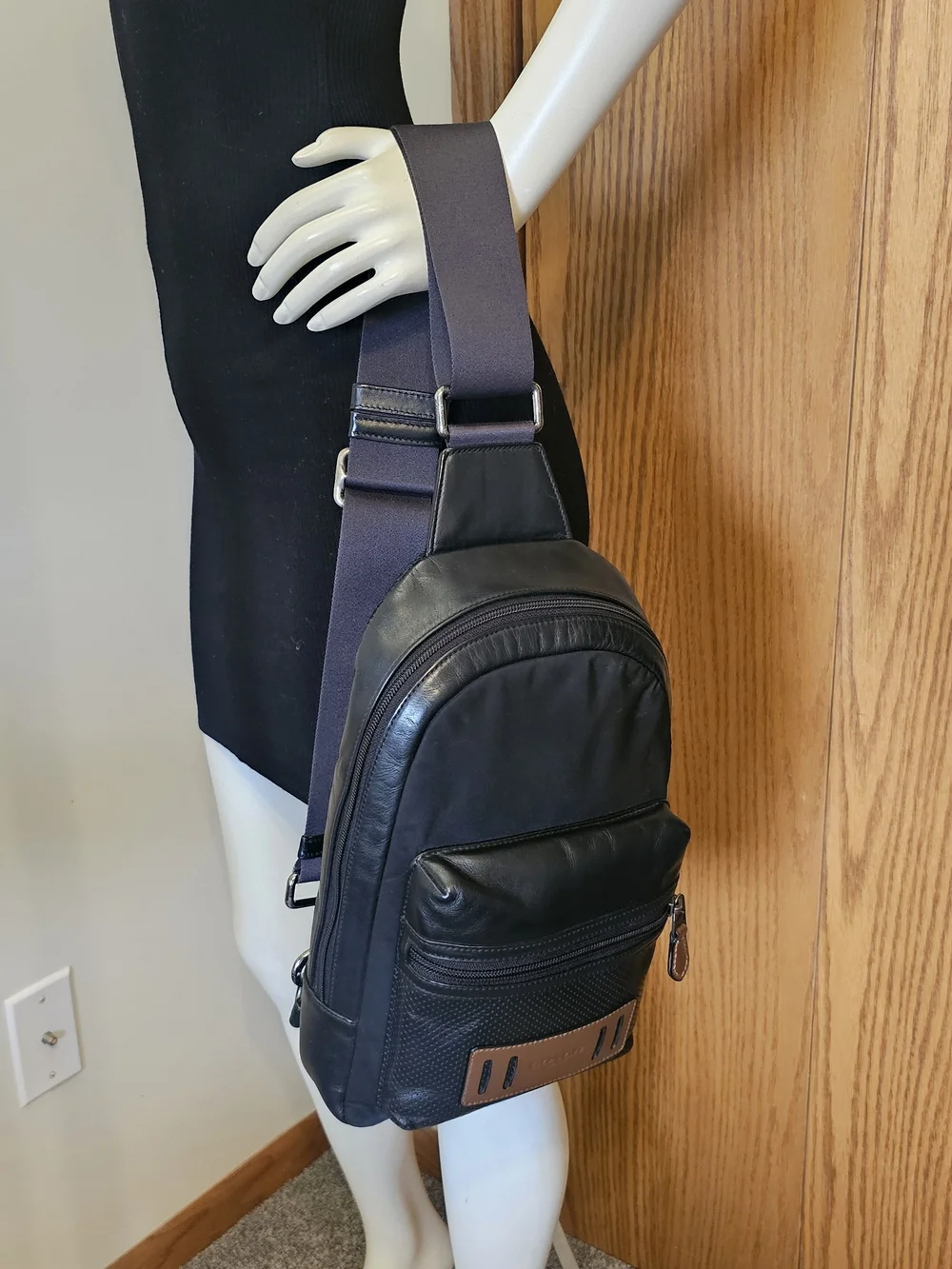 Coach Terrain Sling Pack / Body Bag (Model F56877)